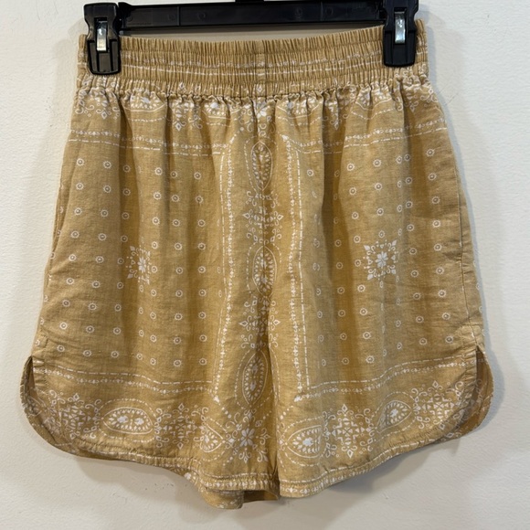 Madewell Pants - Madewell XS mustard yellow and white shorts